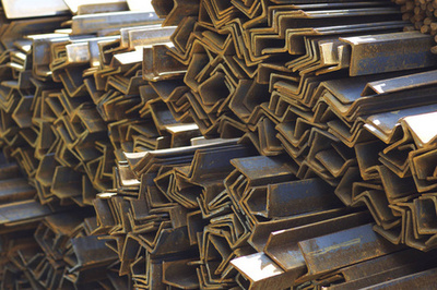 新车汽车配件中的金属制品 品质、功能与未来趋势